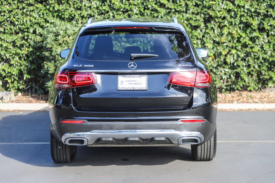 Used 2021 Mercedes-Benz GLC 300 4MATIC image 7