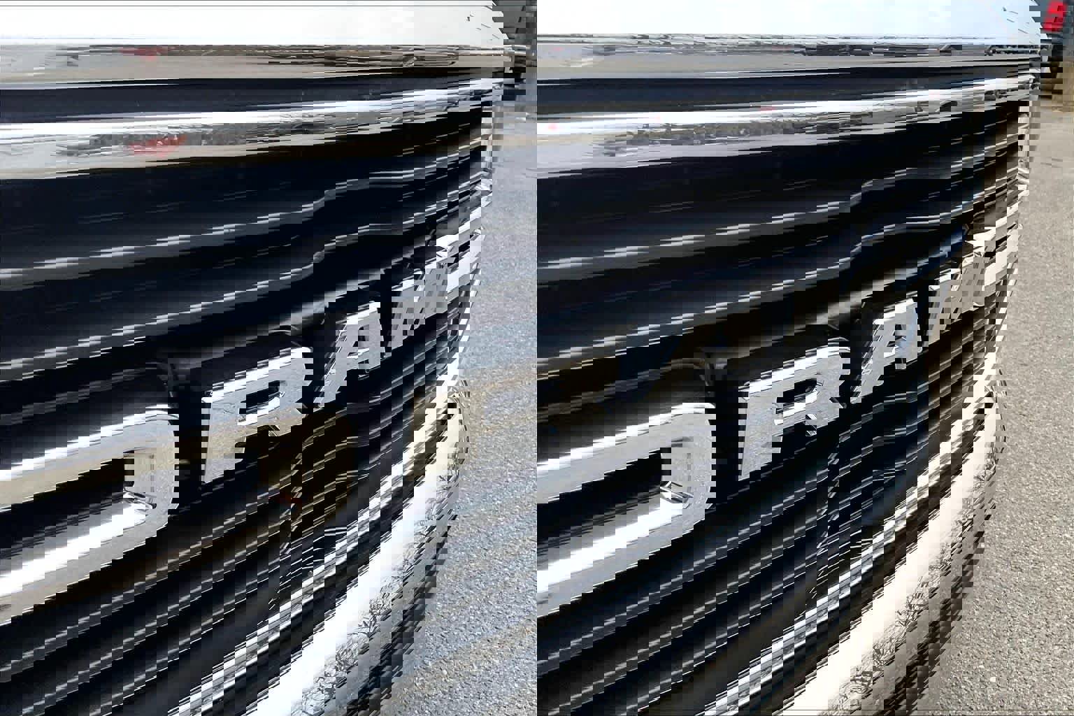 Used 2021 RAM 1500 Big Horn image 28