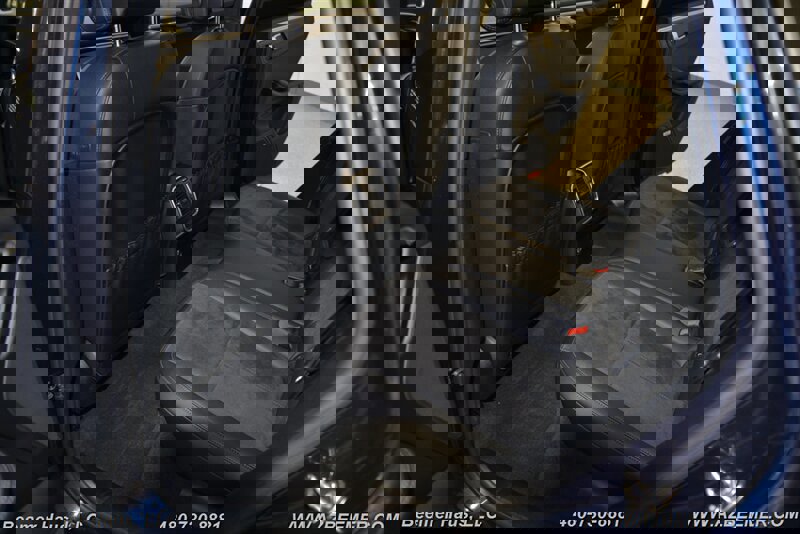 Used 2020 Porsche Macan S image 23