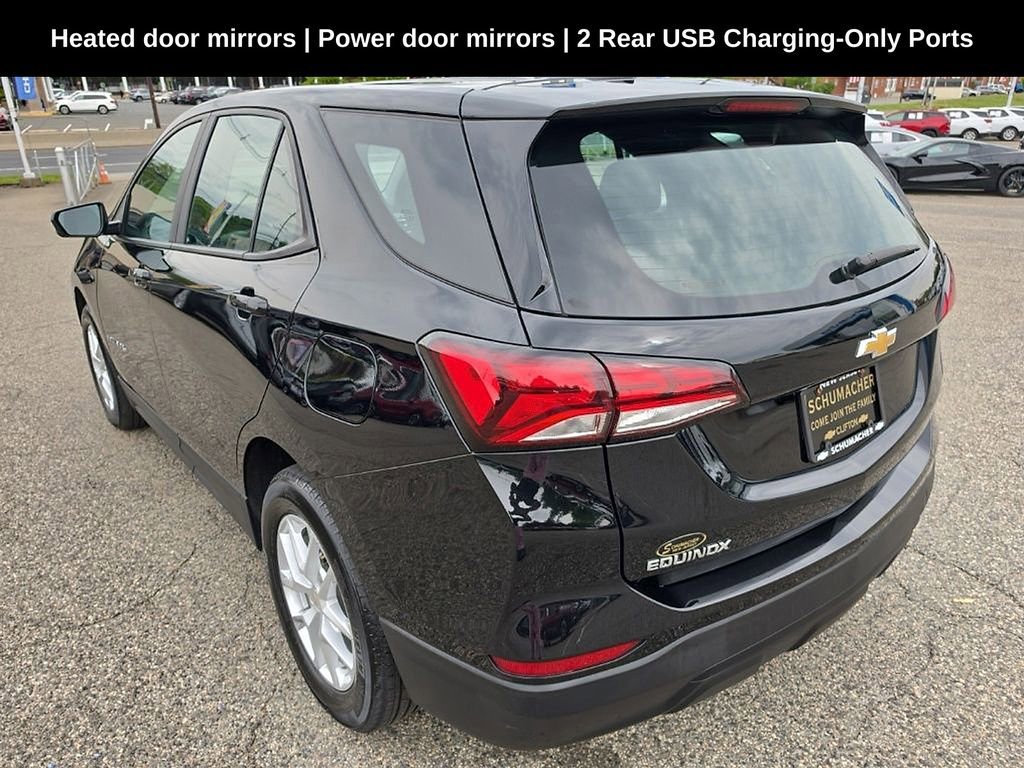 Used 2023 Chevrolet Equinox LS FWD image 5