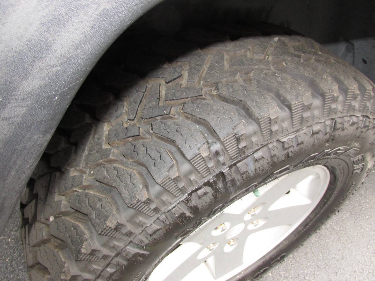 Used 2007 Jeep Wrangler X AWD/4WD image 40