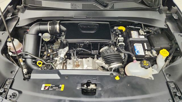 Used 2023 Jeep Compass Latitude AWD/4WD image 33