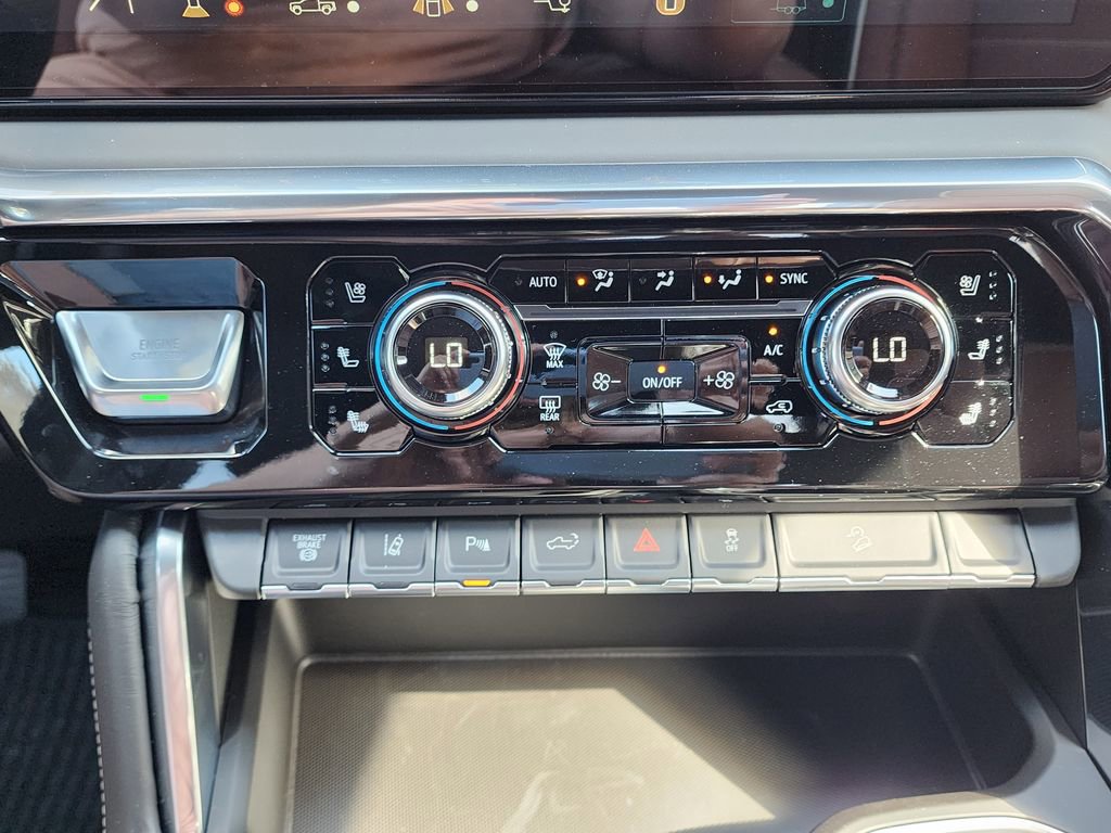 New 2026 GMC Sierra 2500 Denali Ultimate w/ Max Trailering Package image 32