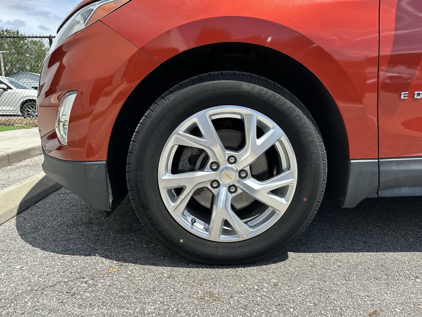 Used 2020 Chevrolet Equinox LT FWD image 13