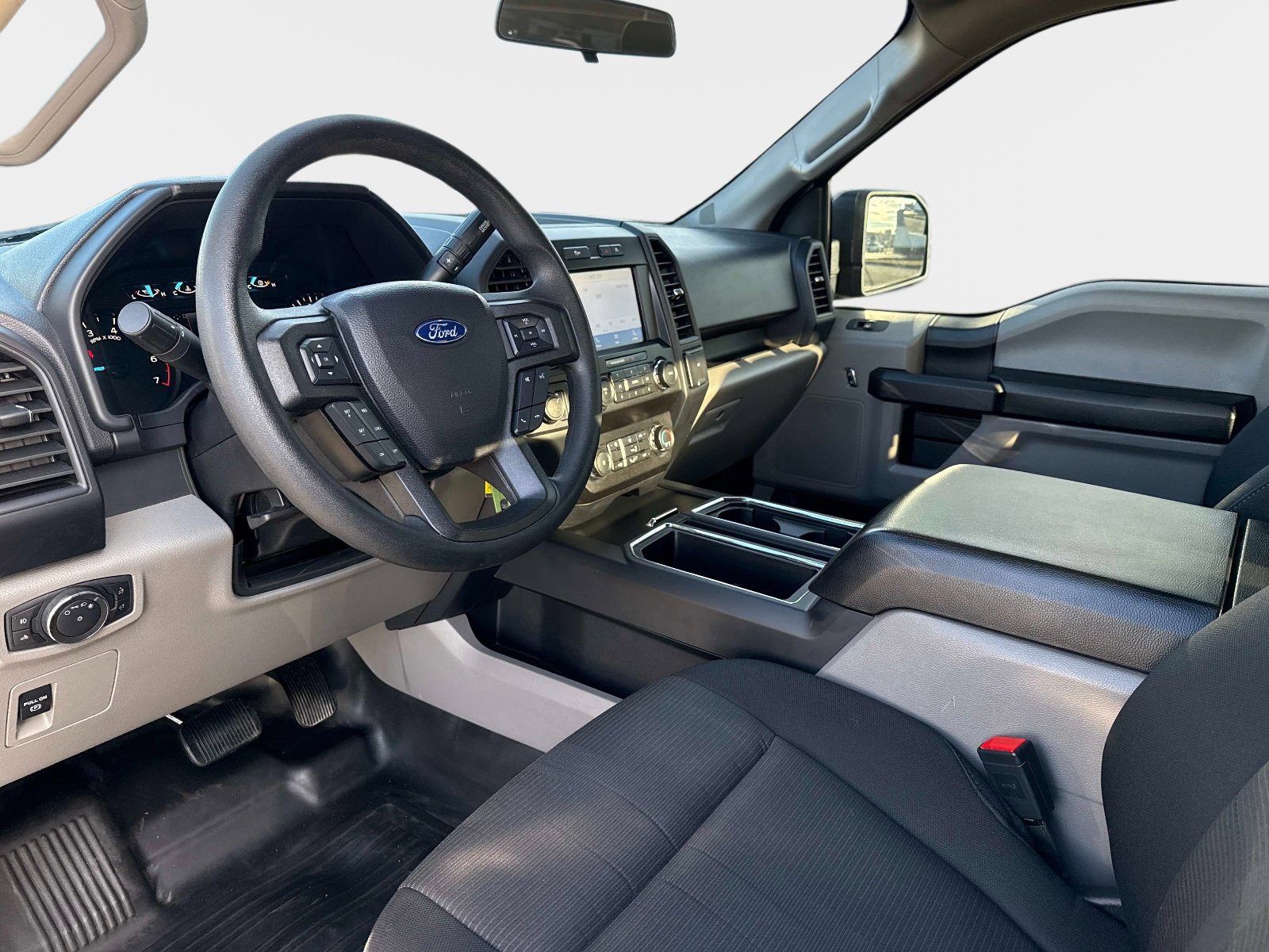 Used 2020 Ford F150 XL w/ Equipment Group 101A Mid image 32