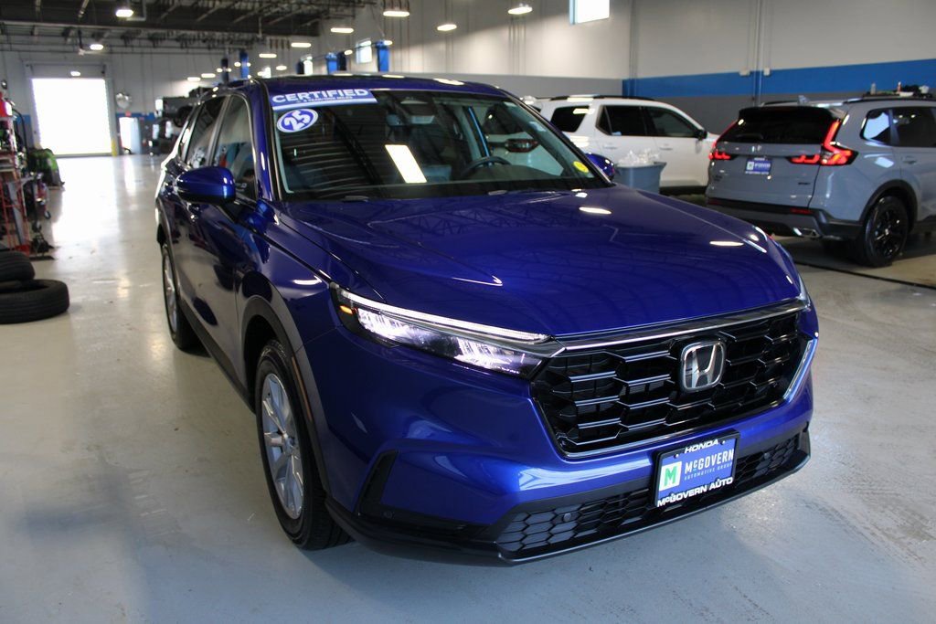 Used 2025 Honda CR-V EX-L image 4