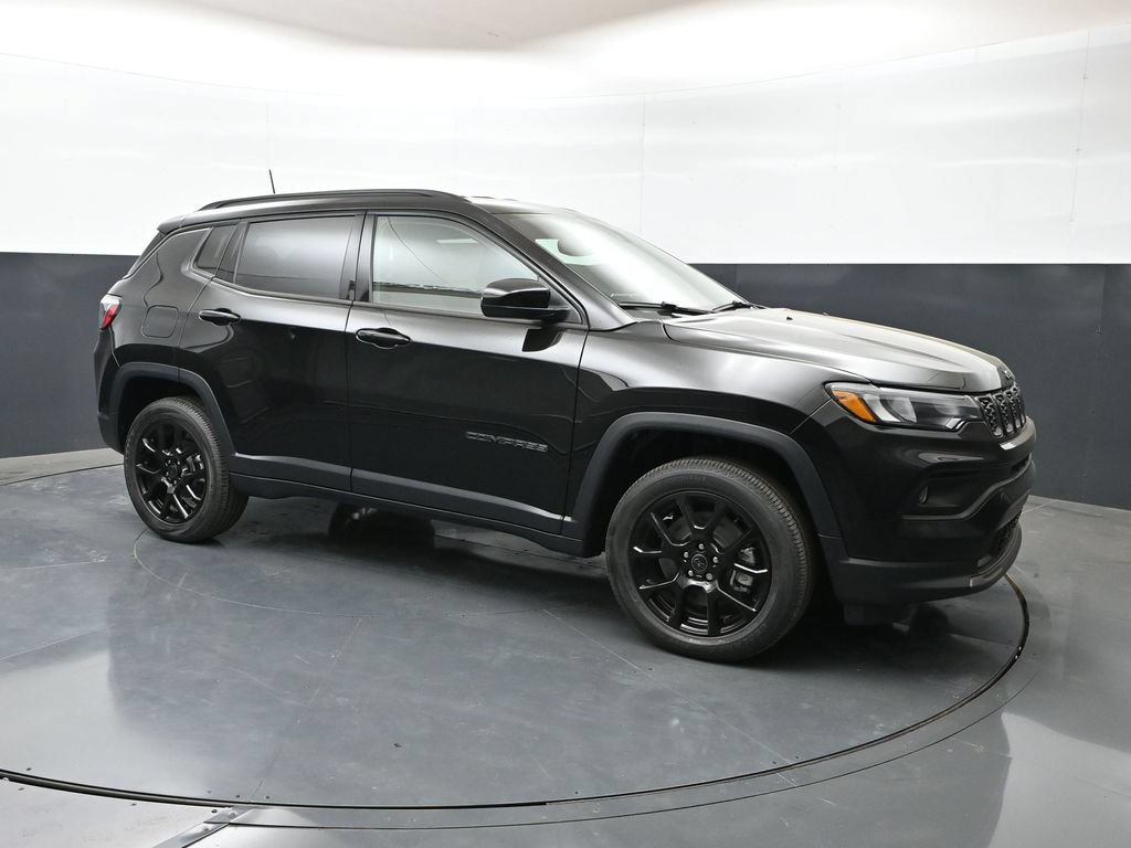New 2026 Jeep Compass Latitude AWD/4WD image 1
