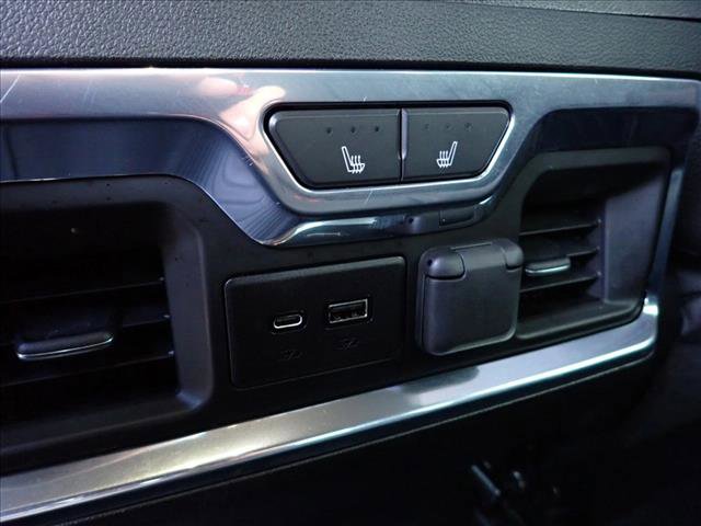 Used 2023 GMC Sierra 3500 Denali image 11