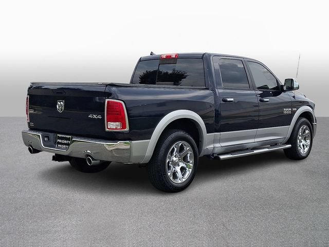 Used 2017 RAM 1500 Laramie w/ Convenience Group AWD/4WD image 4