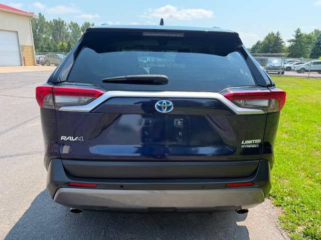 Used 2021 Toyota RAV4 Limited AWD/4WD image 2