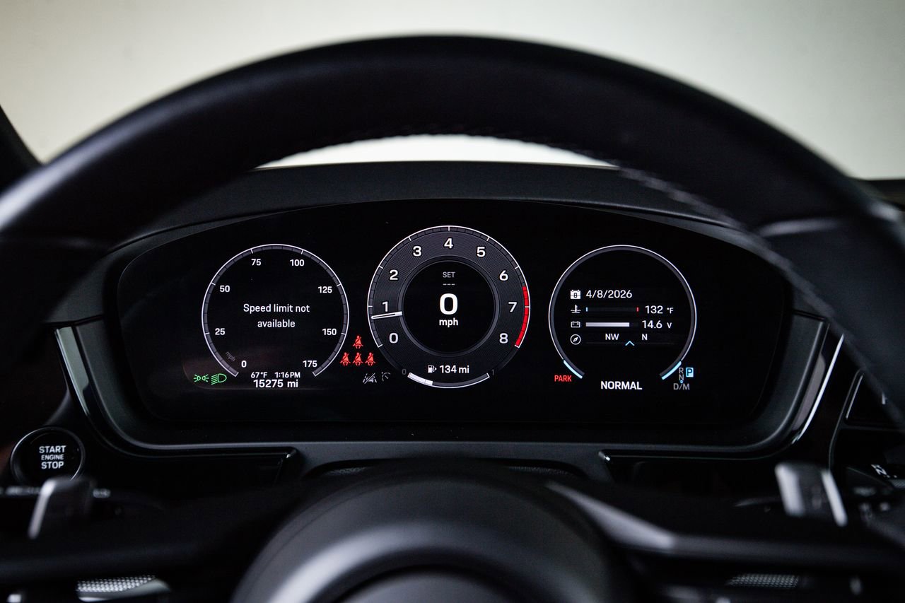 Certified 2024 Porsche Cayenne Coupe image 15