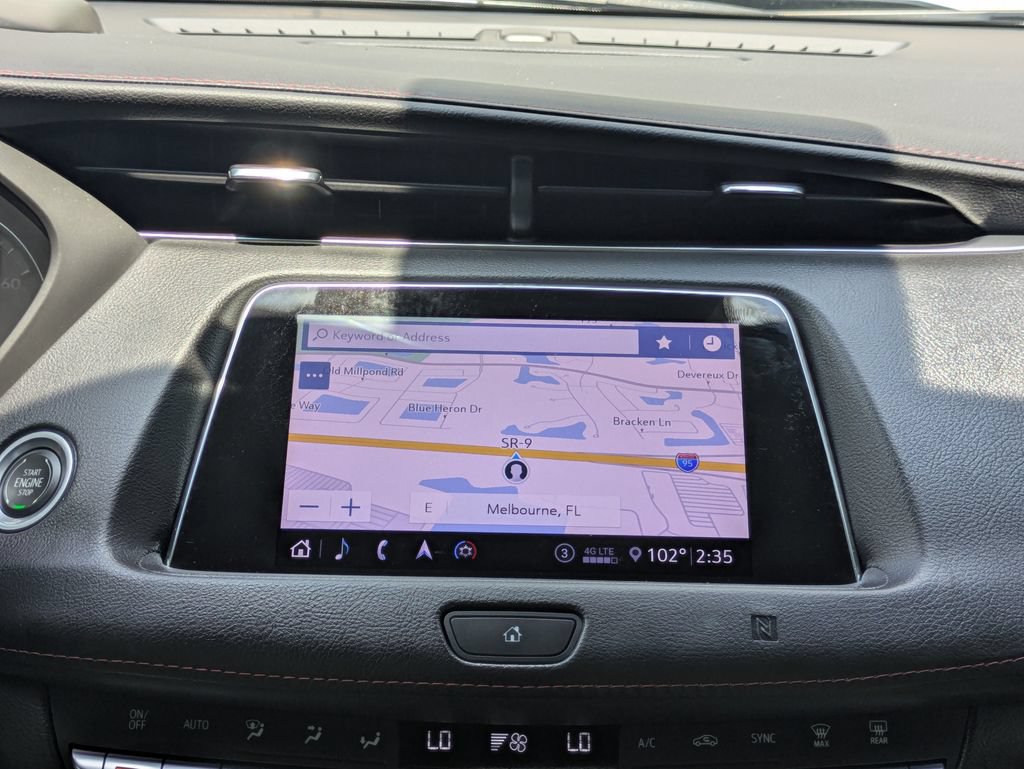 Used 2020 Cadillac XT4 Sport FWD image 18