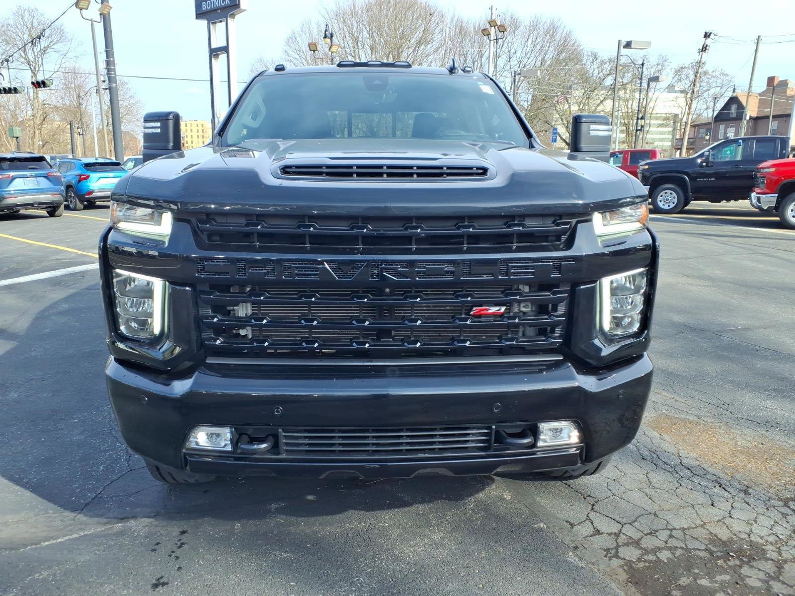 Used 2022 Chevrolet Silverado 2500 LTZ w/ LTZ Plus Package image 7