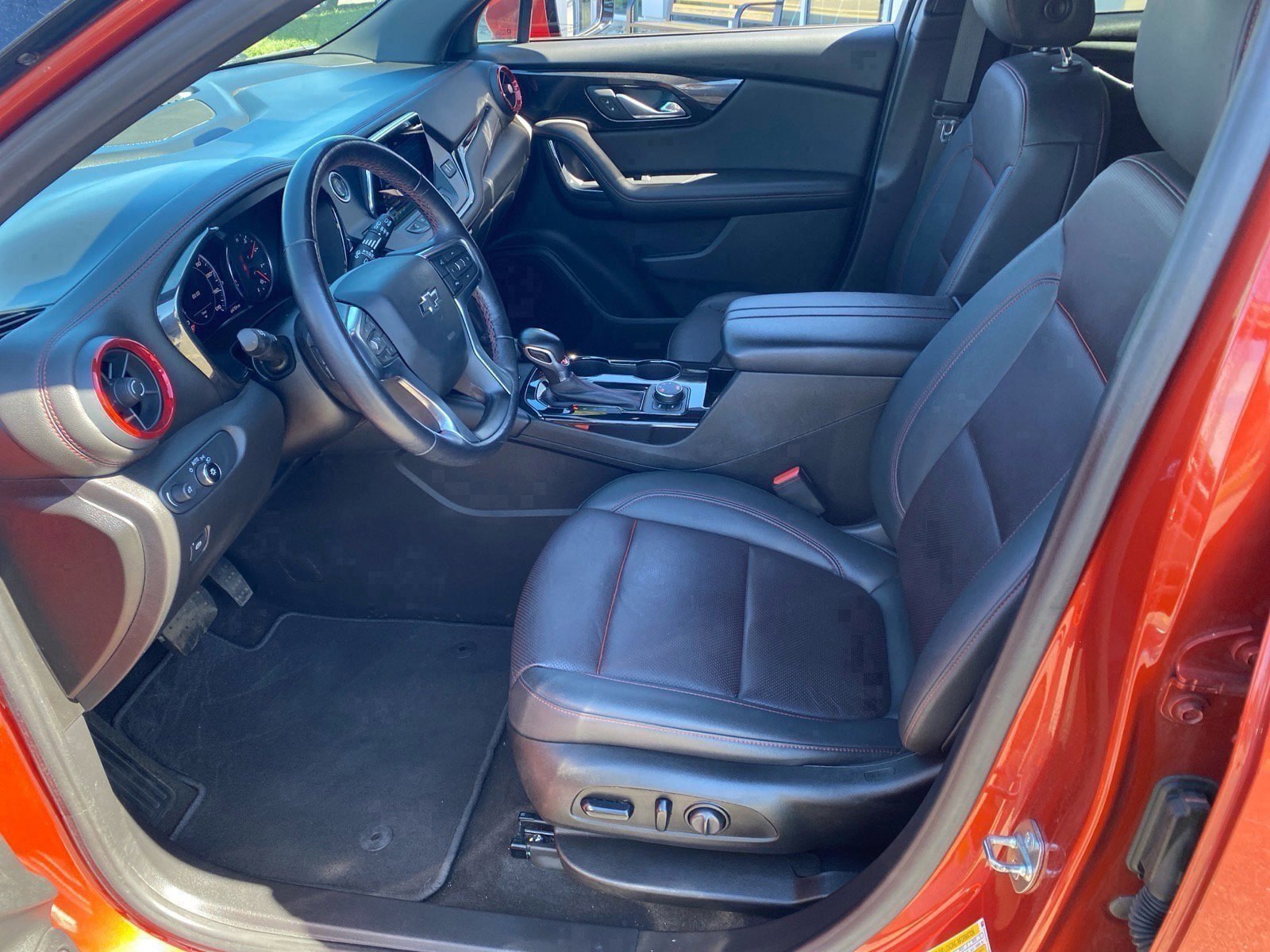 Used 2021 Chevrolet Blazer RS w/ Driver Confidence II Package AWD/4WD image 9