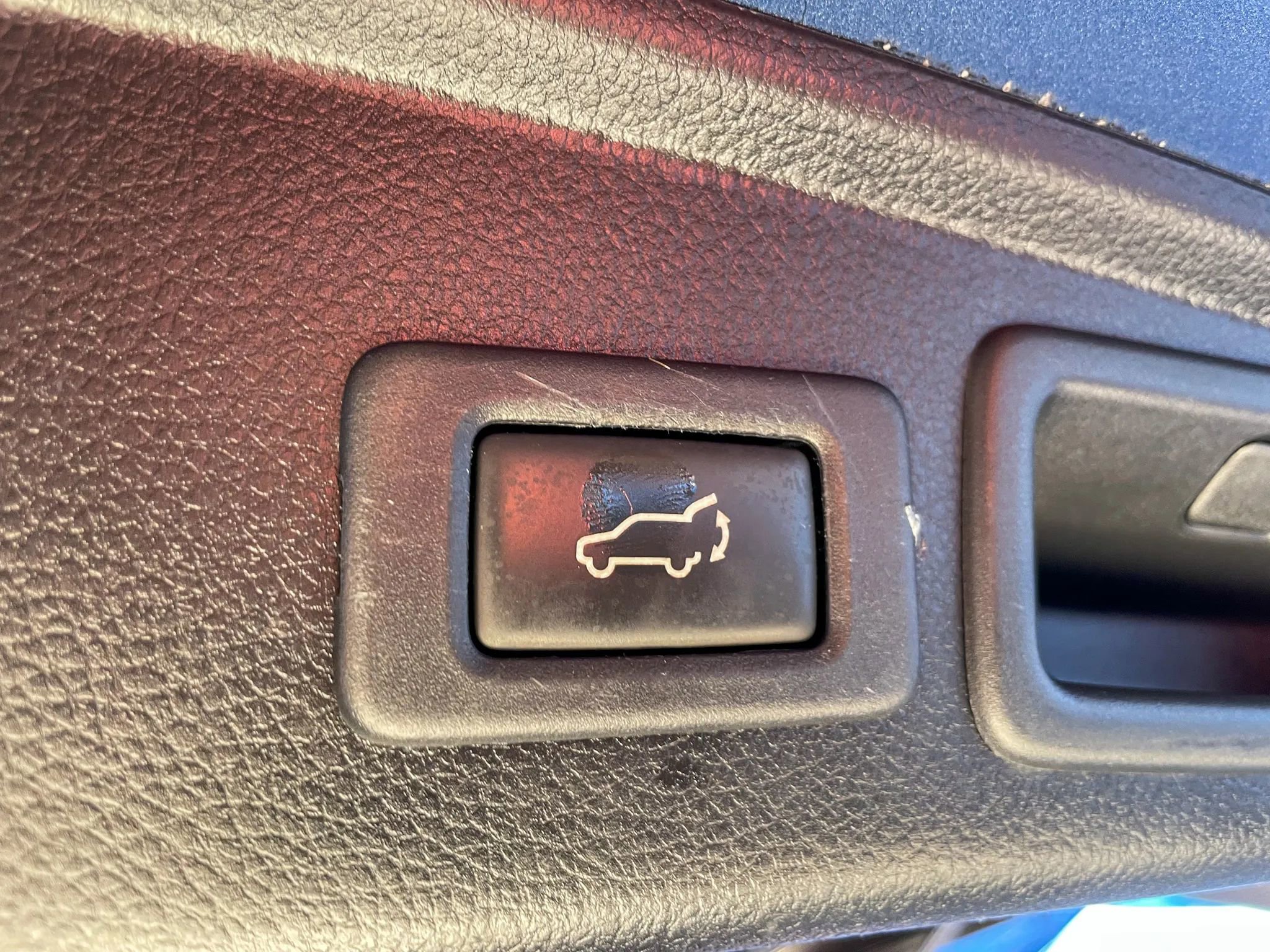 Used 2014 Subaru Forester 2.0XT Touring image 31