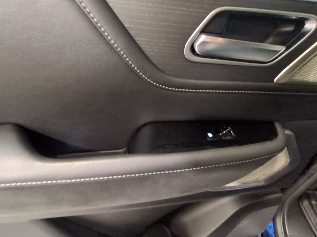 Used 2025 INFINITI QX80 Sensory image 21