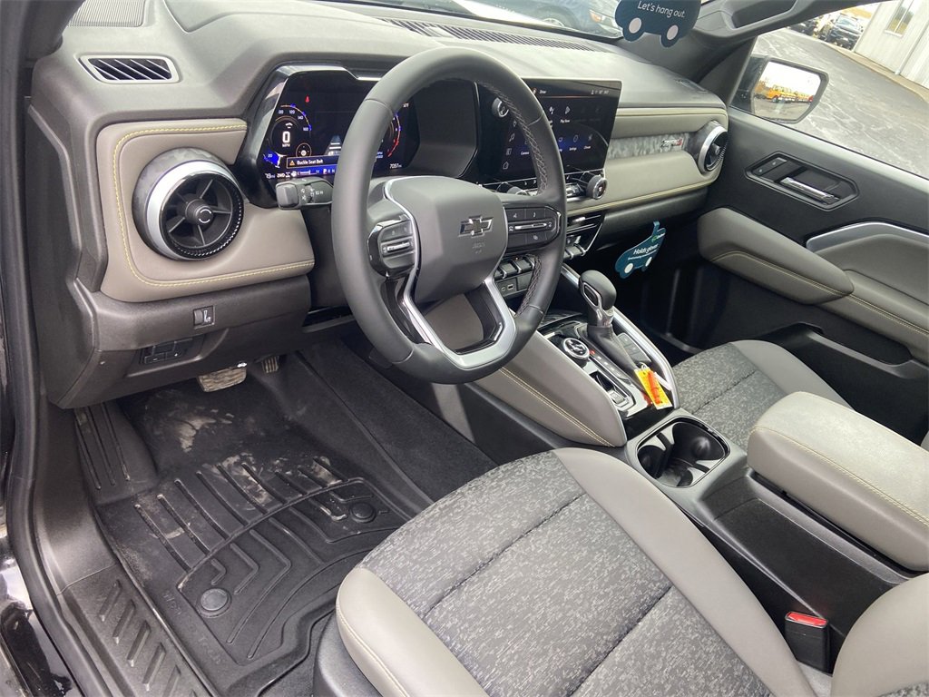 Certified 2024 Chevrolet Colorado ZR2 w/ Technology Package image 10