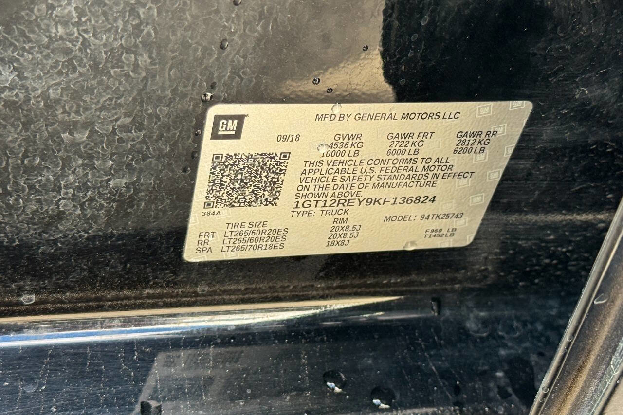 Used 2019 GMC Sierra 2500 SLT w/ Duramax Plus Package AWD/4WD image 24