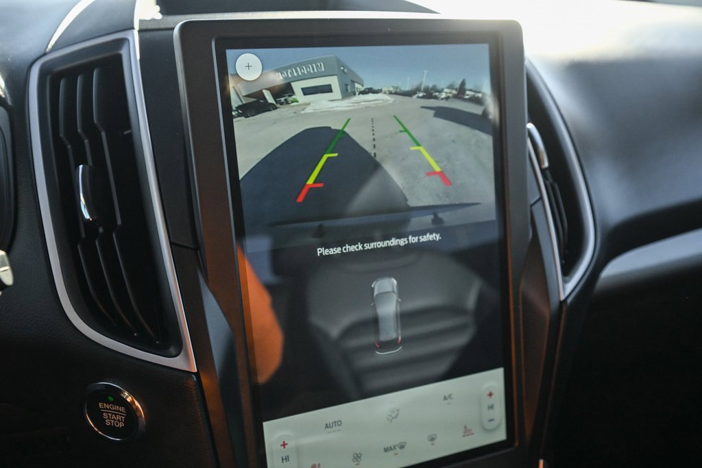 Used 2024 Ford Edge SEL w/ Convenience Package image 39