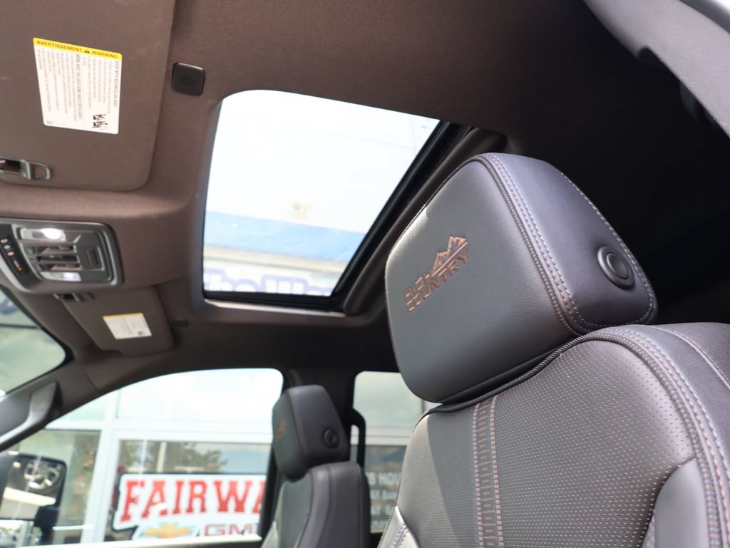 Certified 2024 Chevrolet Silverado 2500 High Country w/ High Country Premium Package AWD/4WD image 26