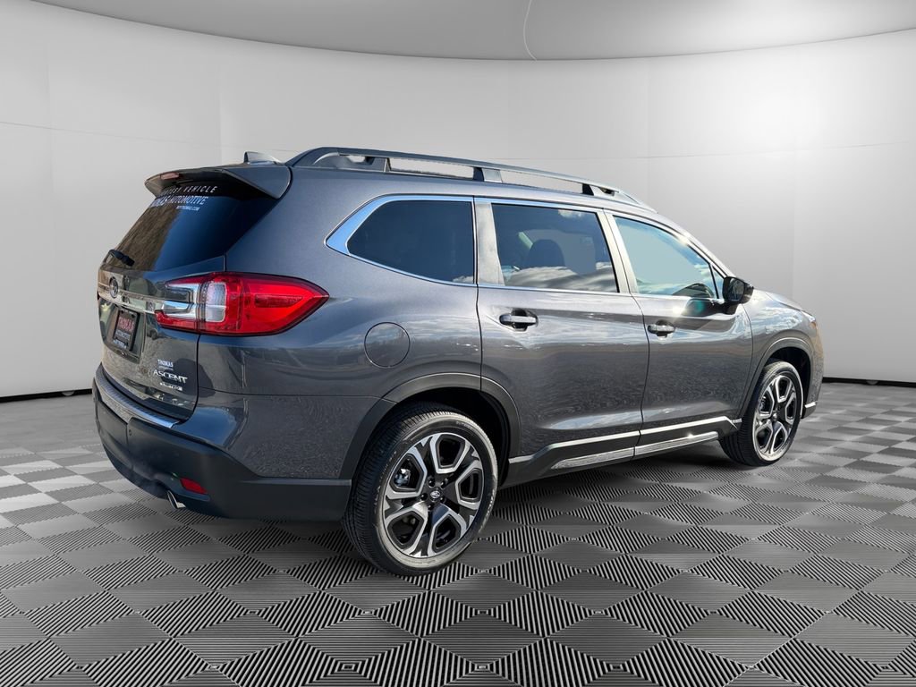 Used 2026 Subaru Ascent Limited AWD/4WD image 7