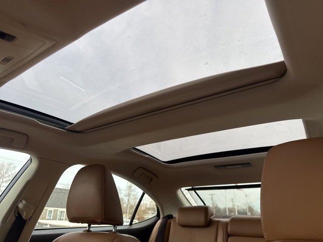 Used 2017 Lexus ES 350 w/ Luxury Package image 13