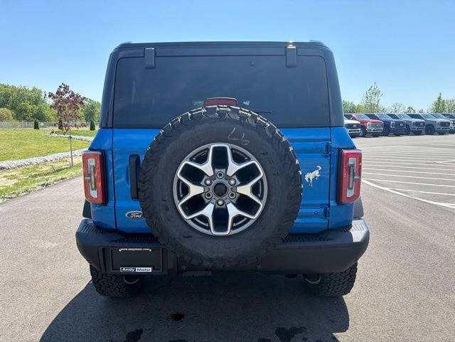 Used 2025 Ford Bronco Badlands AWD/4WD image 9