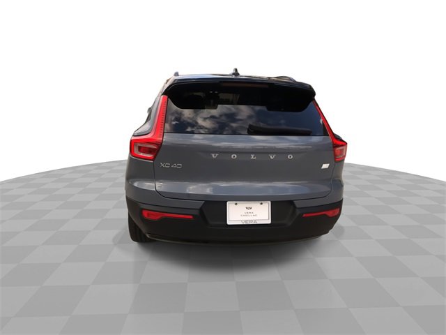 Used 2021 Volvo XC40 P8 Recharge w/ Advanced Package image 12