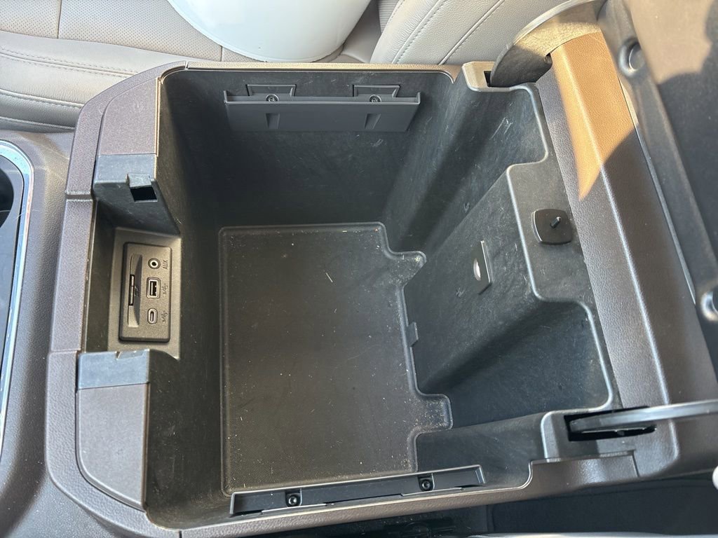 Used 2019 GMC Sierra 1500 SLT w/ SLT Premium Package image 45