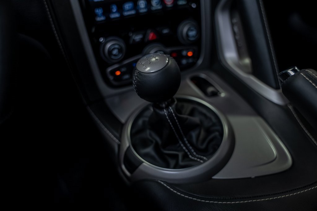 Used 2013 SRT Viper GTS w/ GTS Laguna Interior Pkg image 47