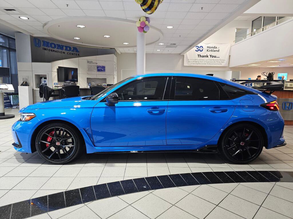 Used 2025 Honda Civic Type R image 4