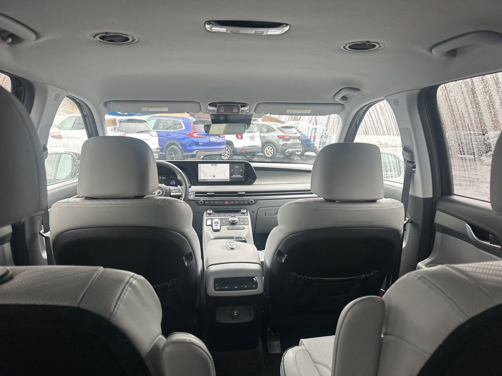Used 2023 Hyundai Palisade SEL image 32
