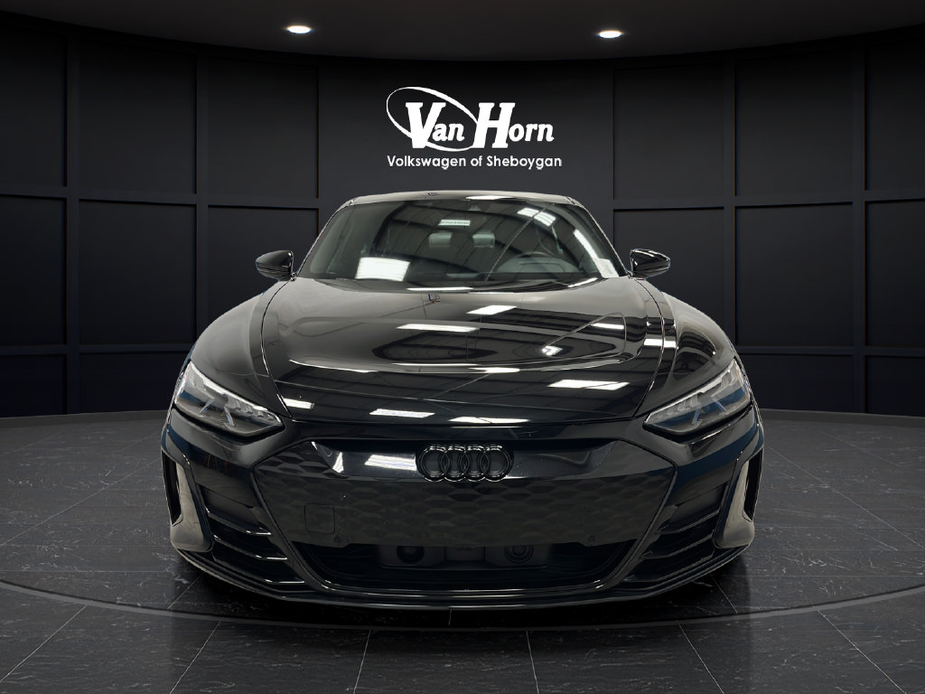 Used 2023 Audi e-tron GT Premium Plus w/ Performance Package AWD/4WD image 2