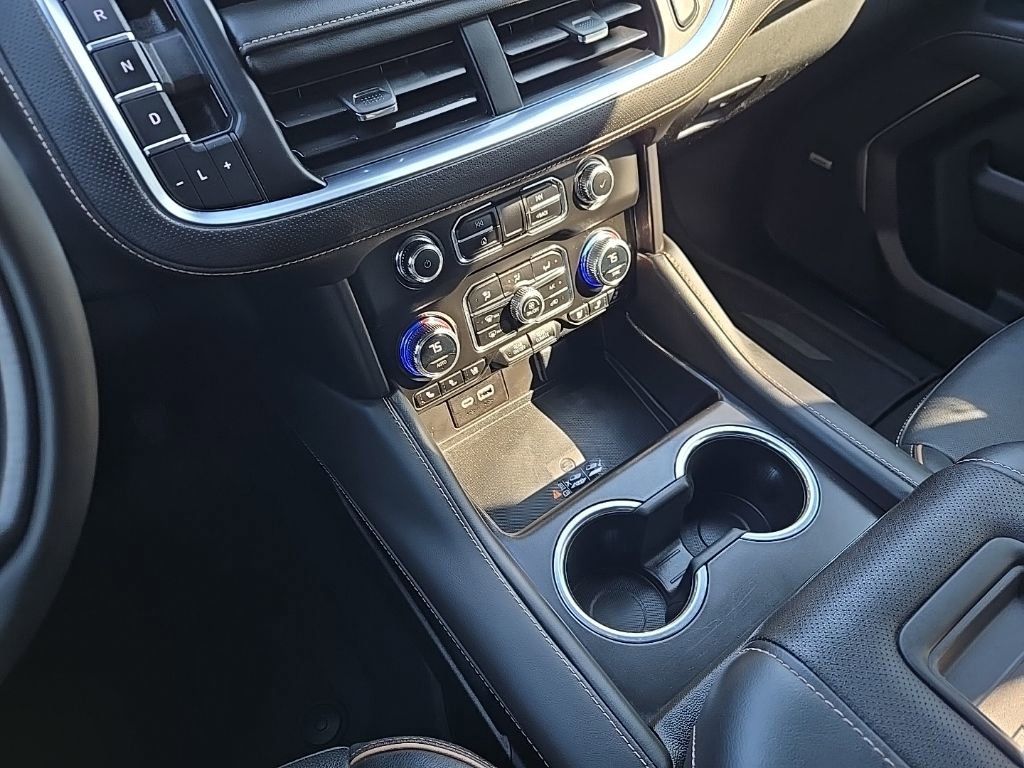 Used 2023 GMC Yukon XL AT4 w/ AT4 Premium Package image 25