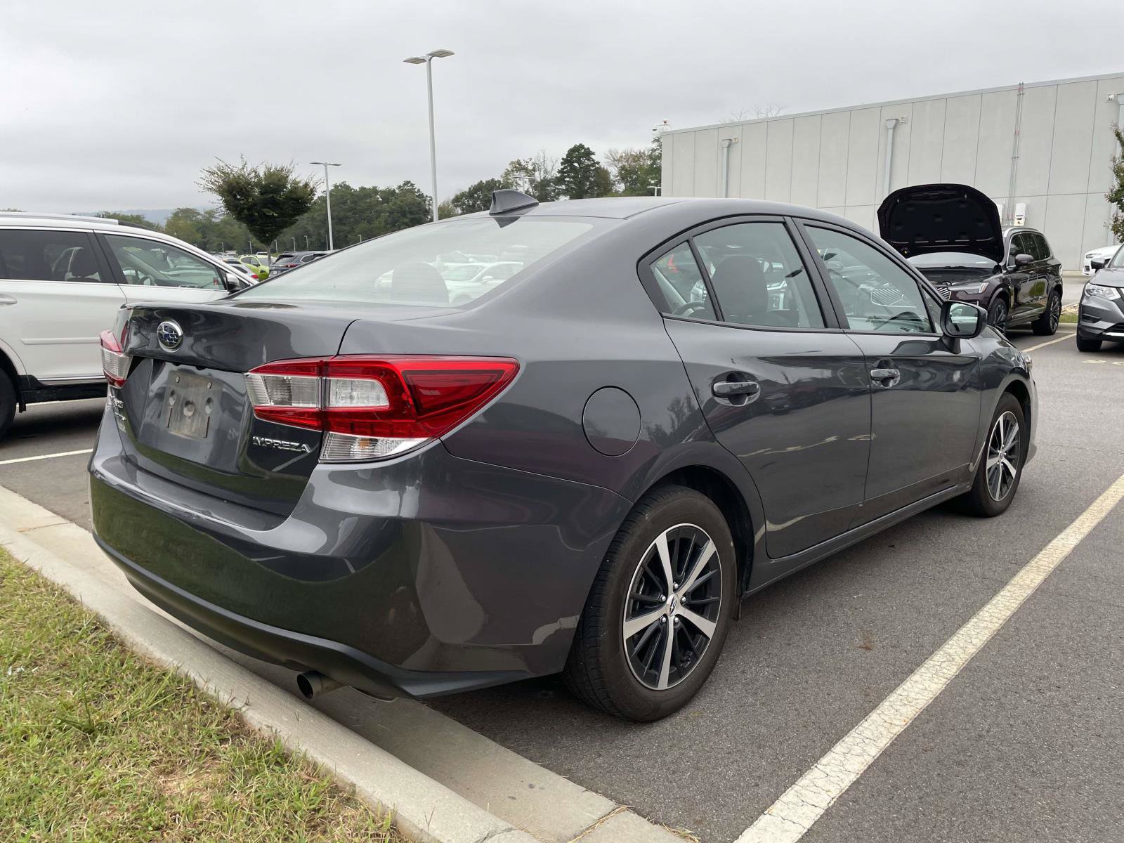 Used 2022 Subaru Impreza 2.0i Premium AWD/4WD image 4