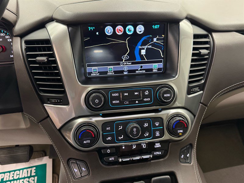 Used 2018 Chevrolet Tahoe LT w/ RST Edition AWD/4WD image 19