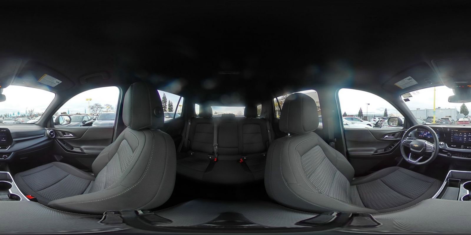 Used 2025 Chevrolet Equinox LT image 41