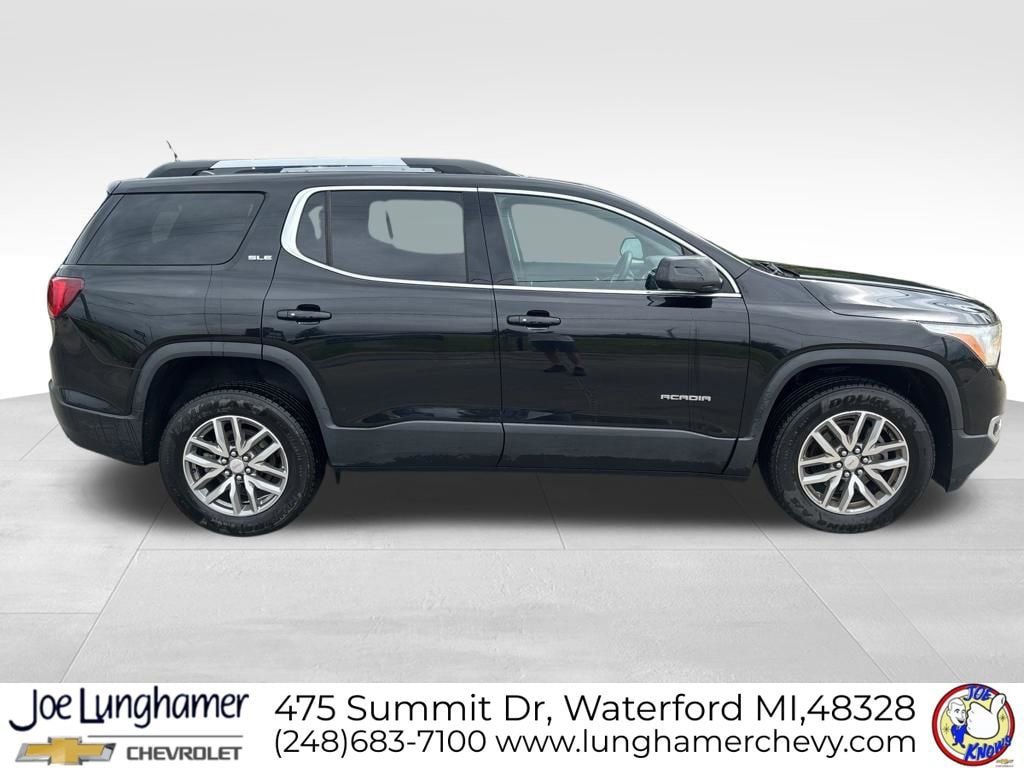 Certified 2017 GMC Acadia SLE FWD image 2