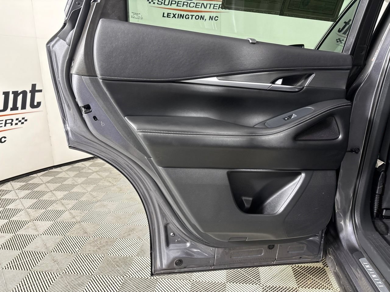 Used 2023 INFINITI QX60 Luxe FWD image 25