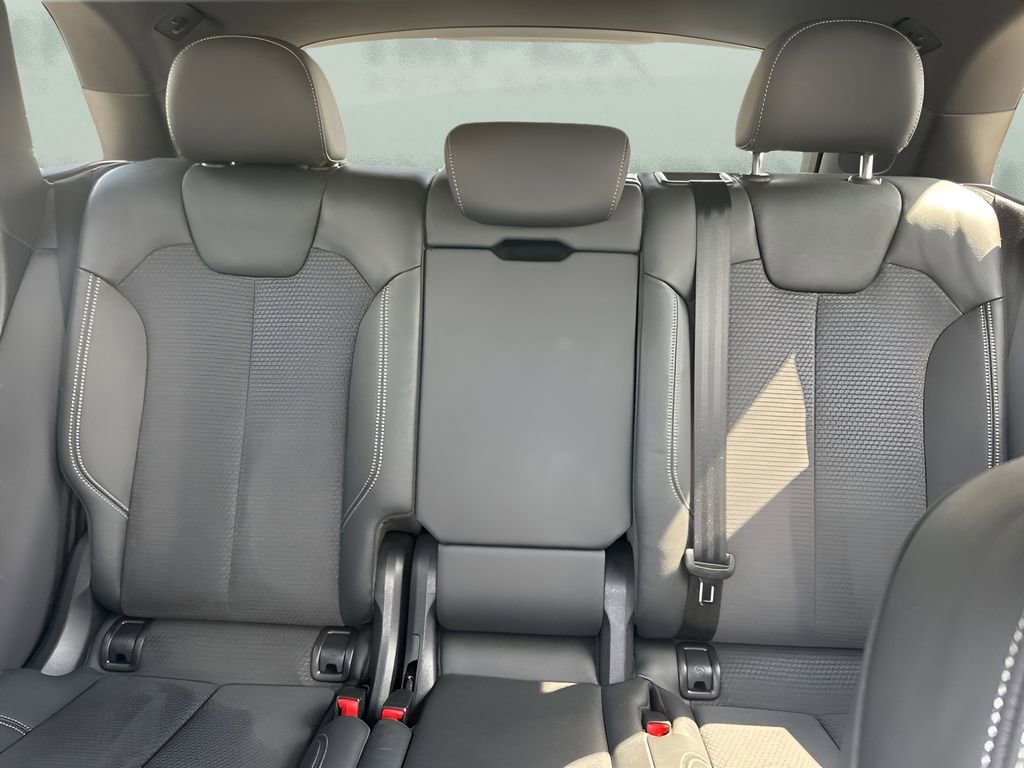 Used 2022 Audi SQ5 Premium Plus image 11