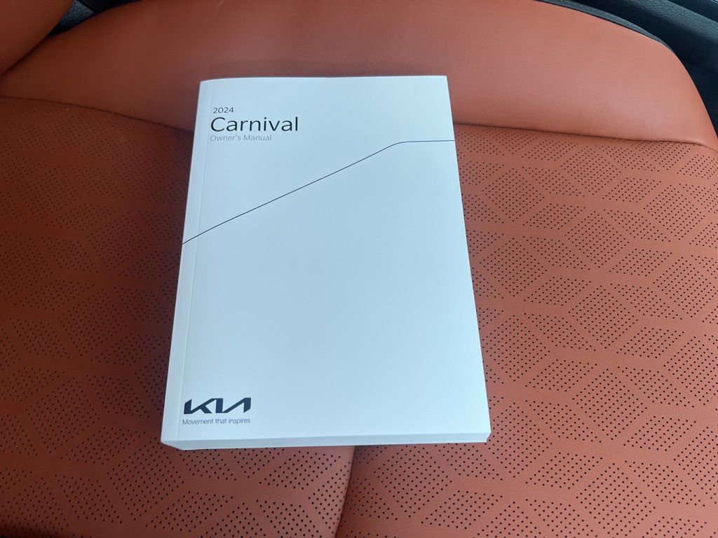 Certified 2024 Kia Carnival SX image 25