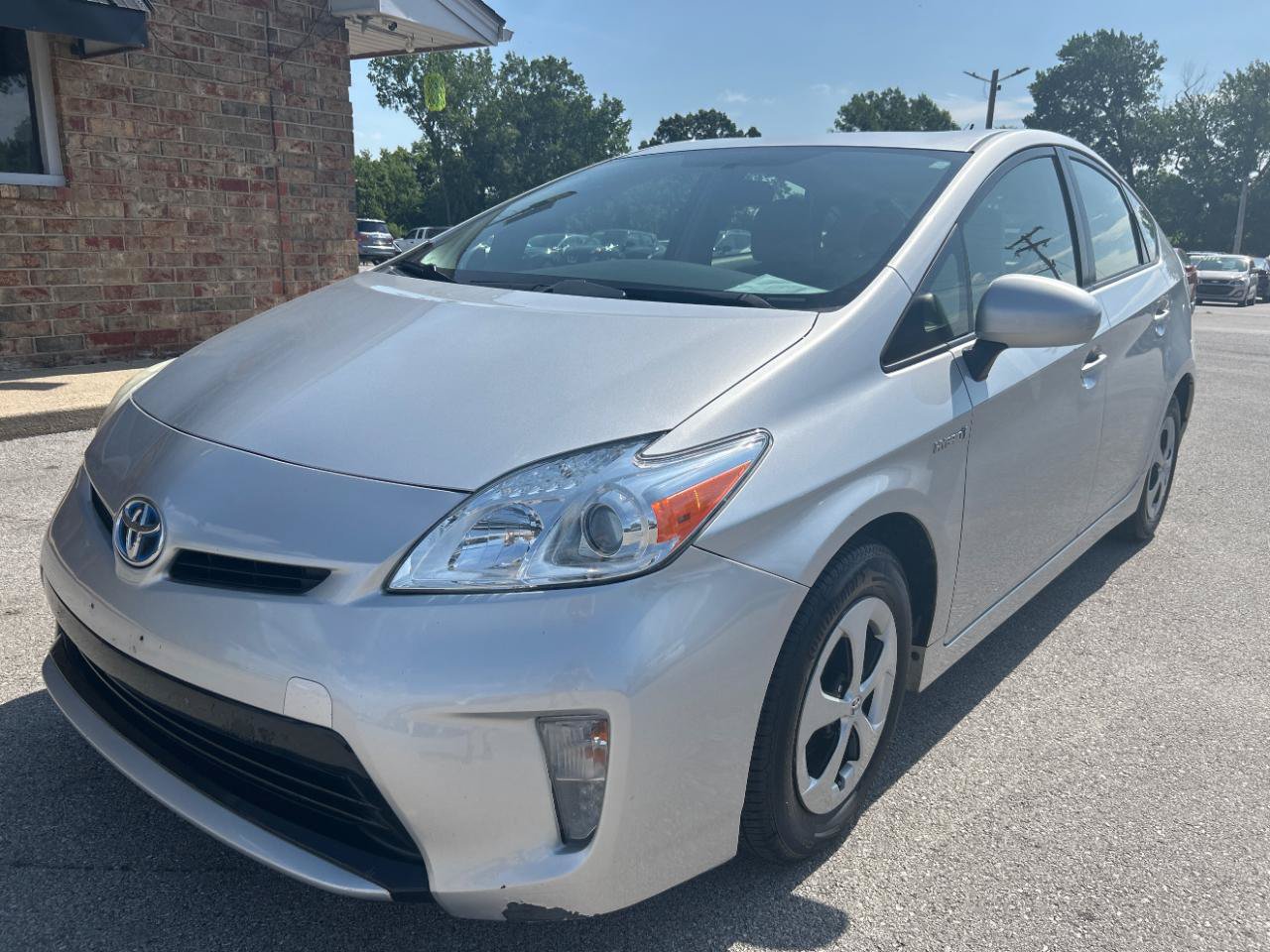 Used 2014 Toyota Prius Two FWD image 1