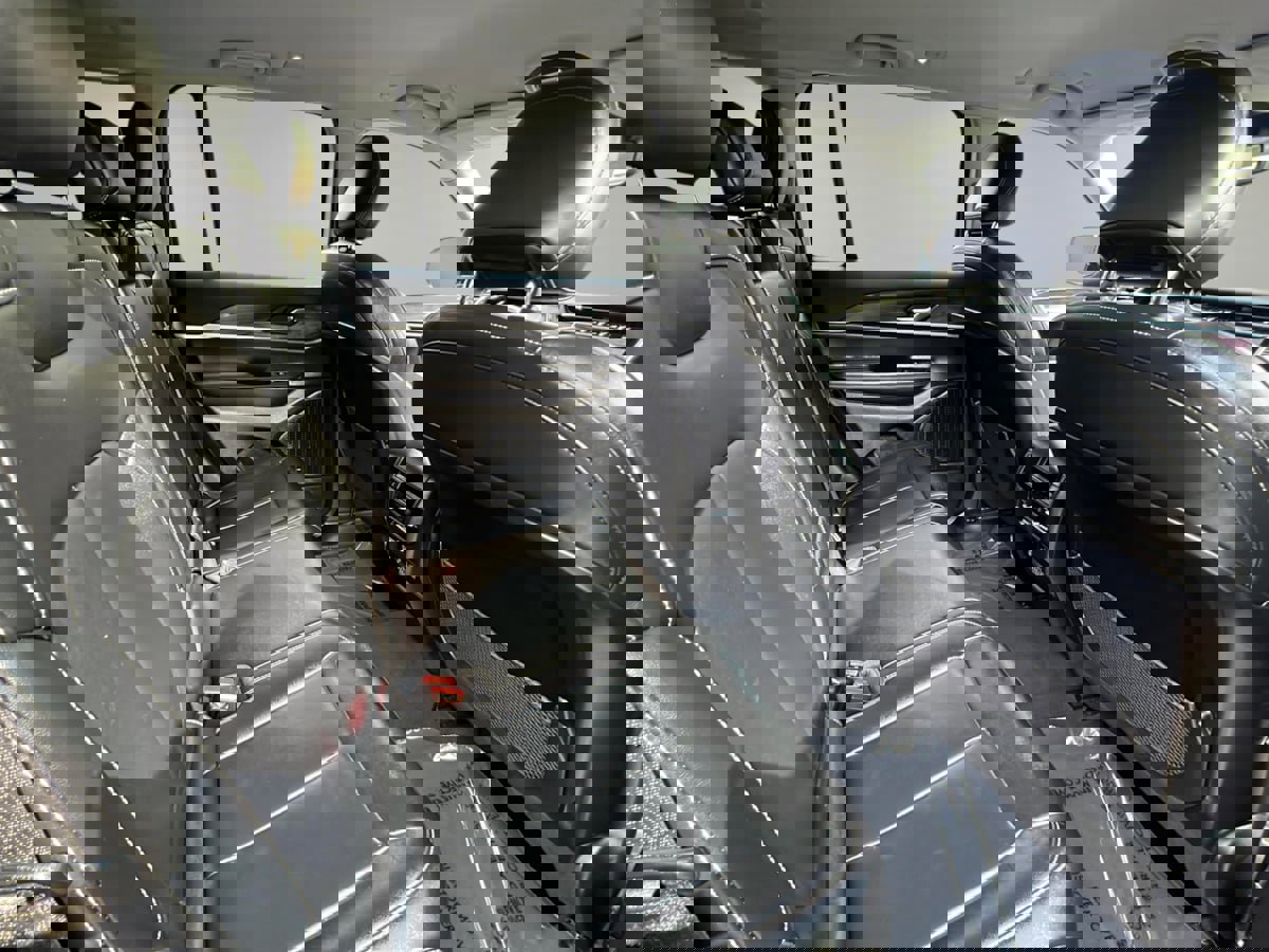 Used 2023 Jeep Grand Cherokee Limited image 14