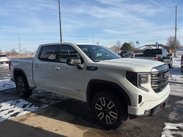 Used 2023 GMC Sierra 1500 AT4 w/ AT4 Preferred Package image 7