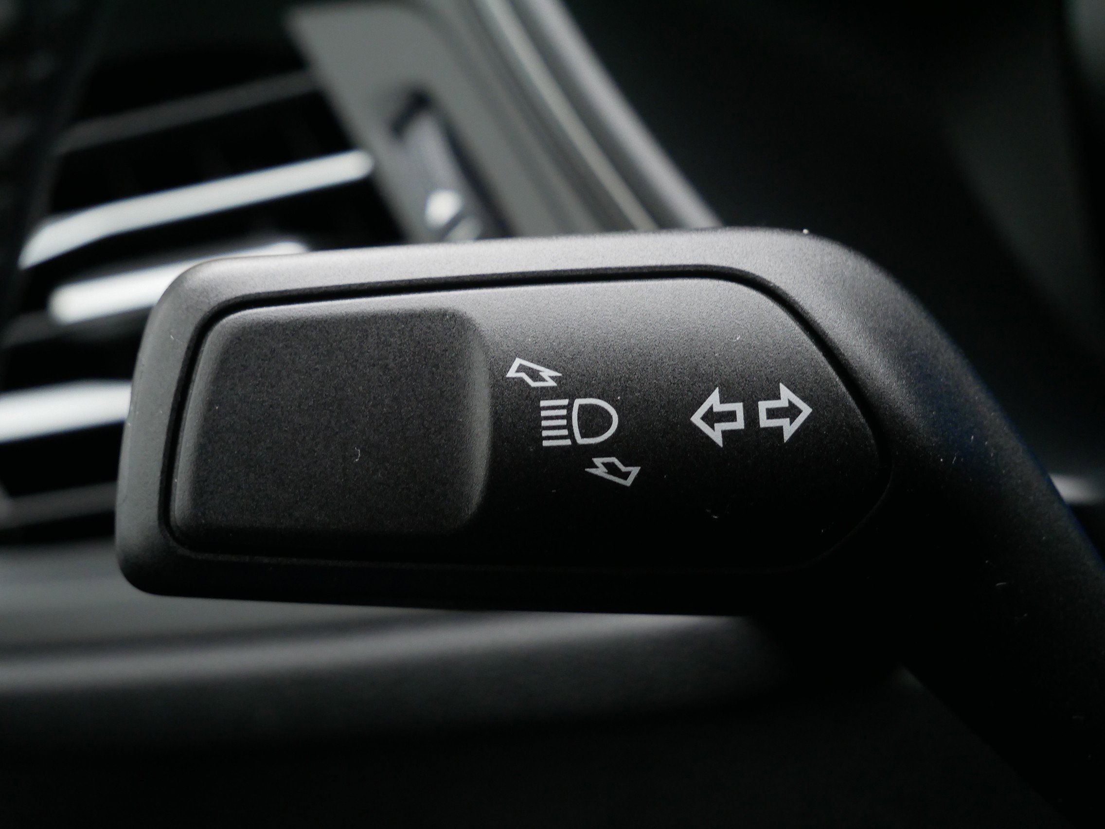 Used 2023 Ford Escape Active image 20