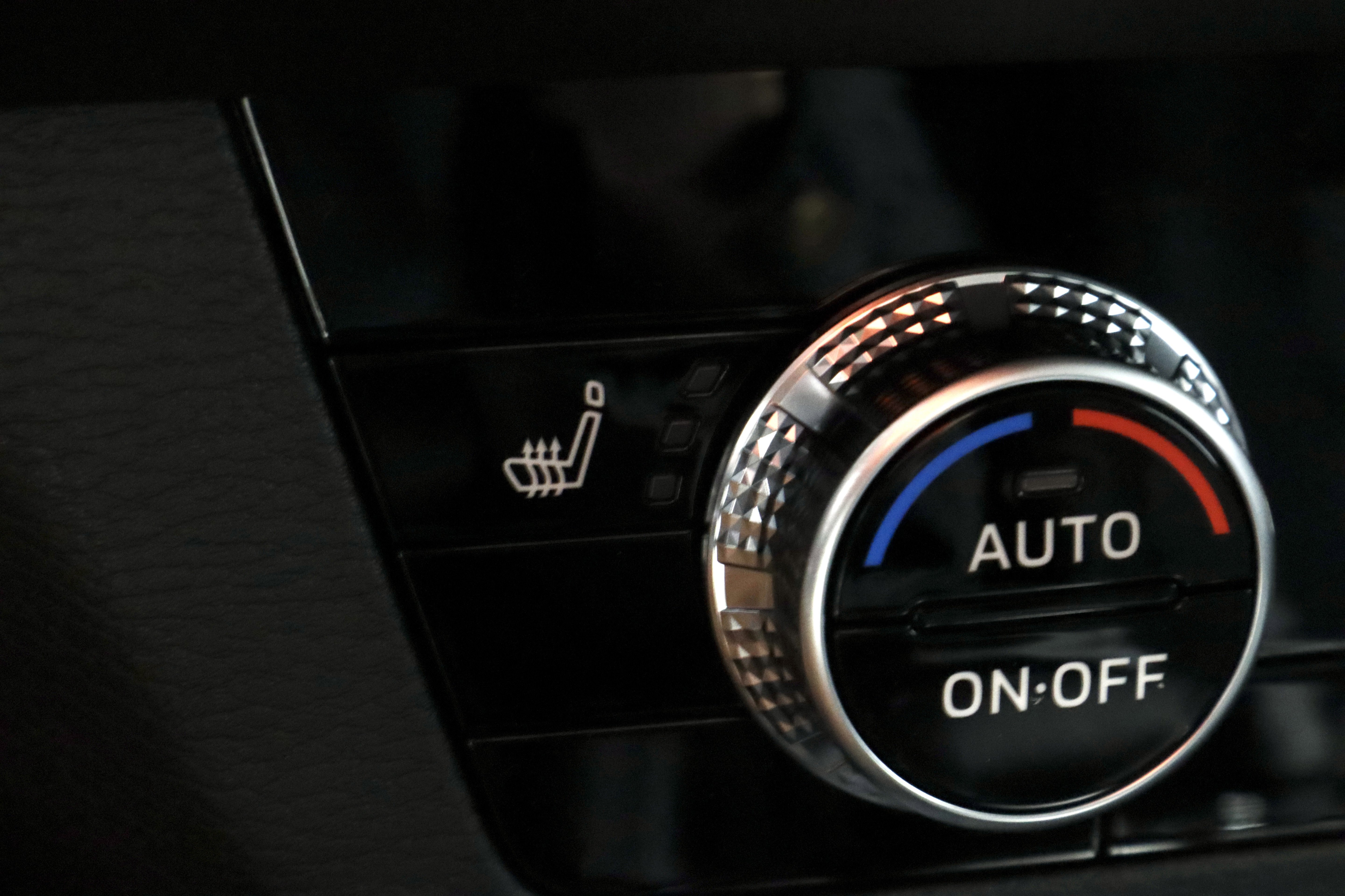 New 2026 Mitsubishi Outlander ES image 25