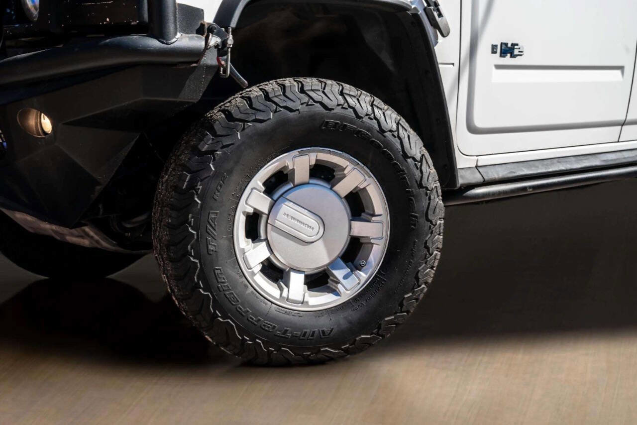 Used 2008 HUMMER H2 image 11
