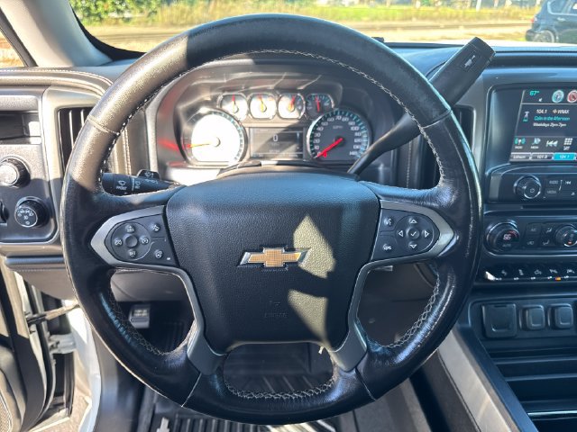 Used 2018 Chevrolet Silverado 1500 LTZ Z71 w/ Redline Edition AWD/4WD image 15