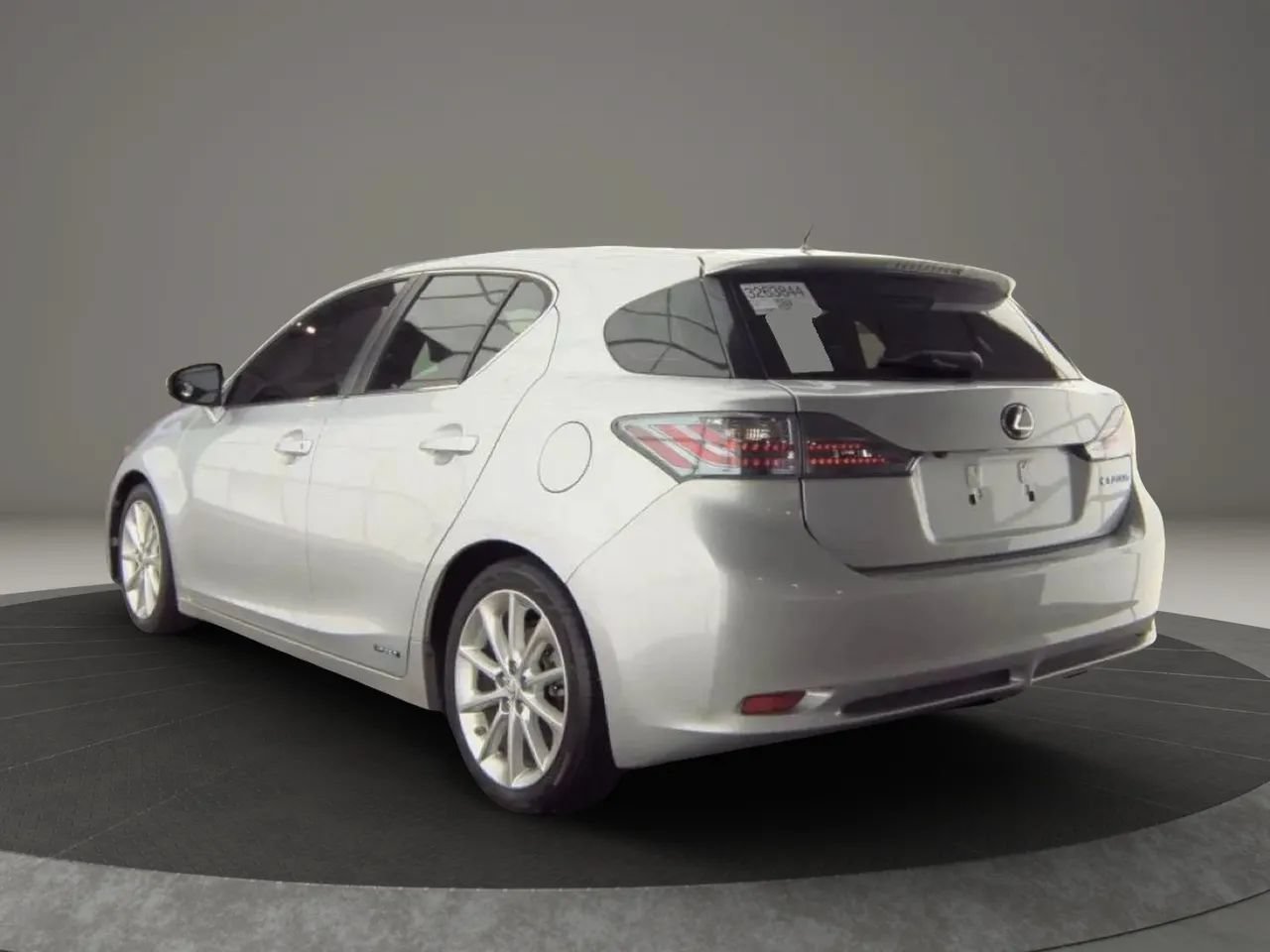 Used 2013 Lexus CT 200h w/ Premium Pkg w/Backup Camera FWD image 3