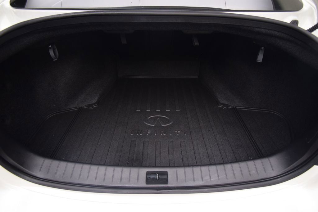Used 2021 INFINITI Q50 Luxe w/ Seat & Sound Package RWD image 26
